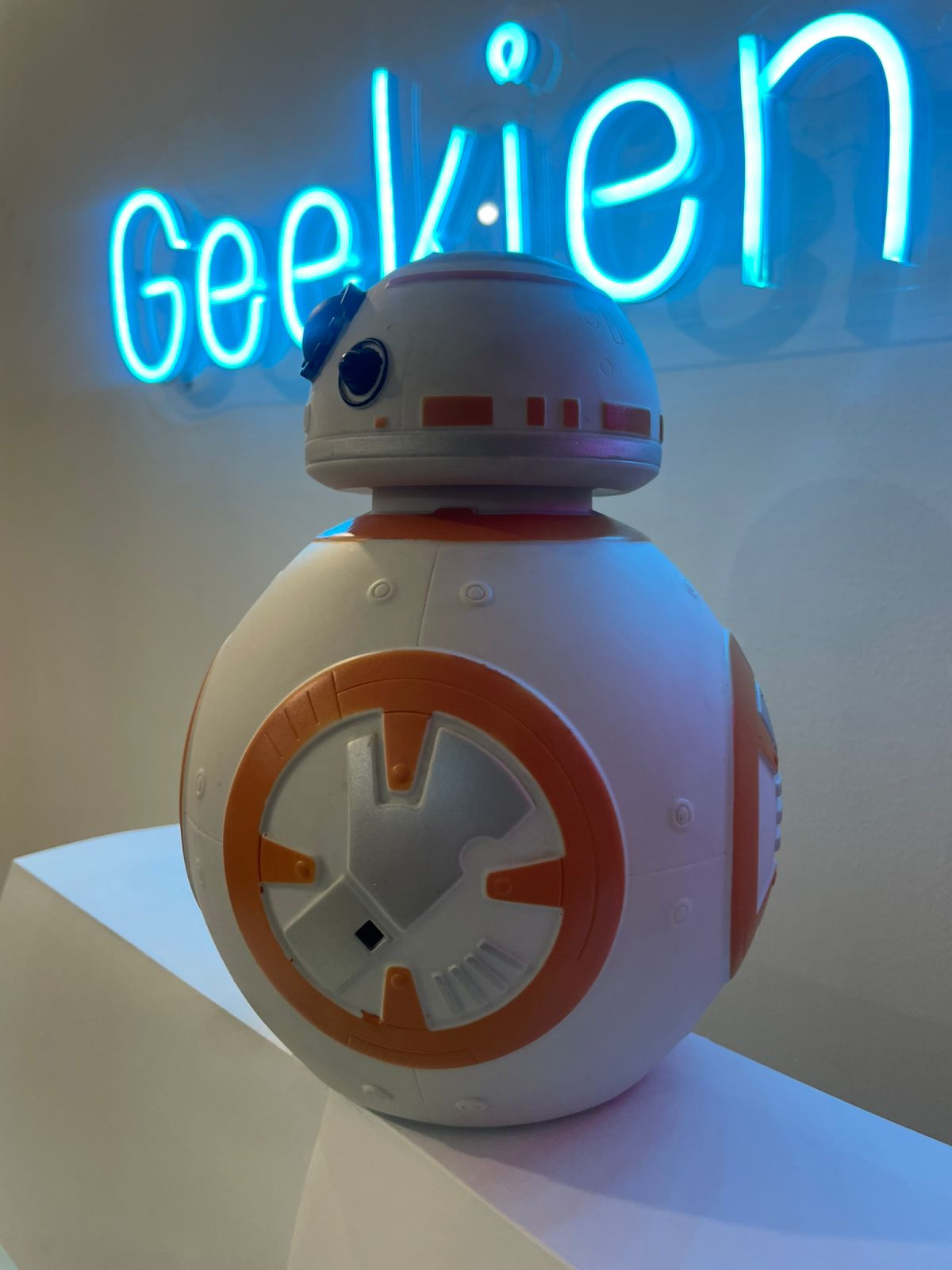 .Geekienda - termo BB8 - Starwars promocional Cinépolis