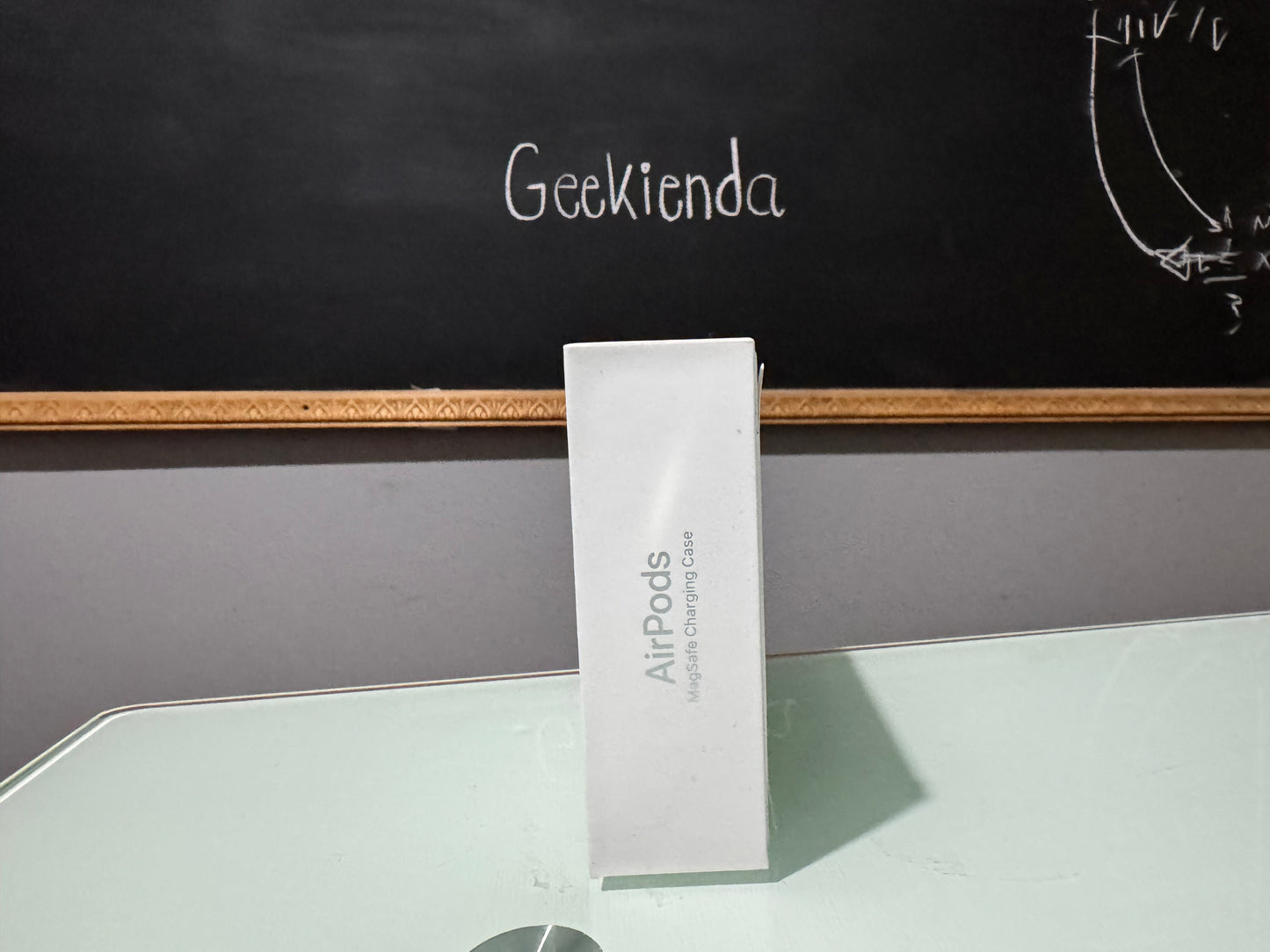 .Geekienda - gadget audifonos airpods tercera generacion compatible con cualquier producto apple - marca Apple