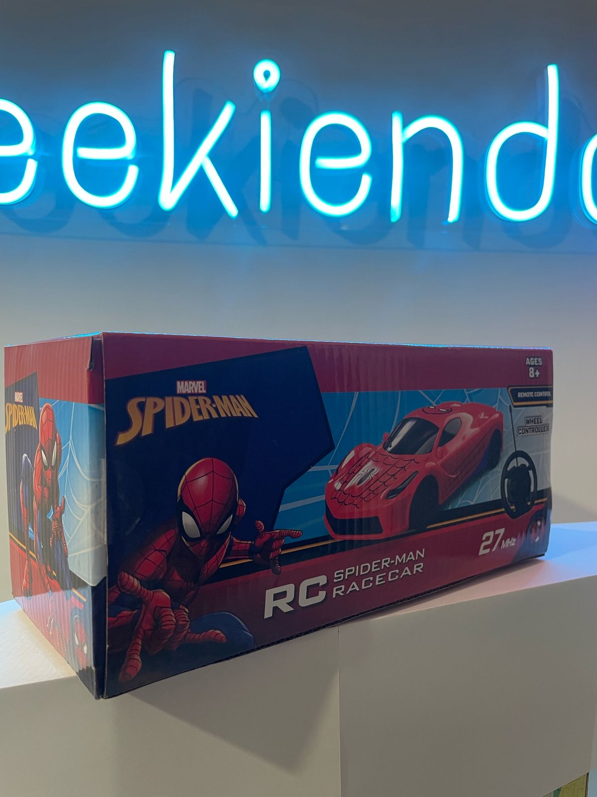 .Geekienda - carro de spiderman a control remoto -Disney marvel programas infantiles