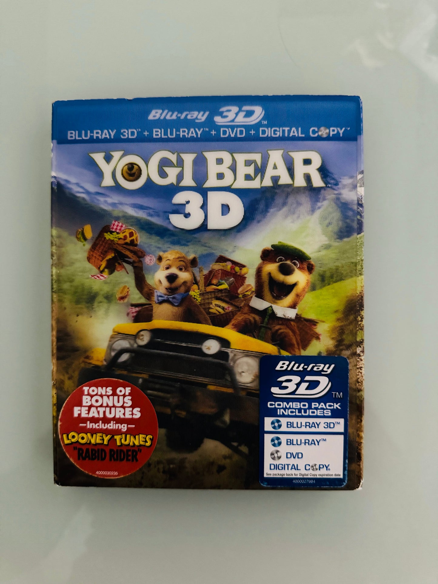 .geekienda - Película oso yogi en 3D blue ray