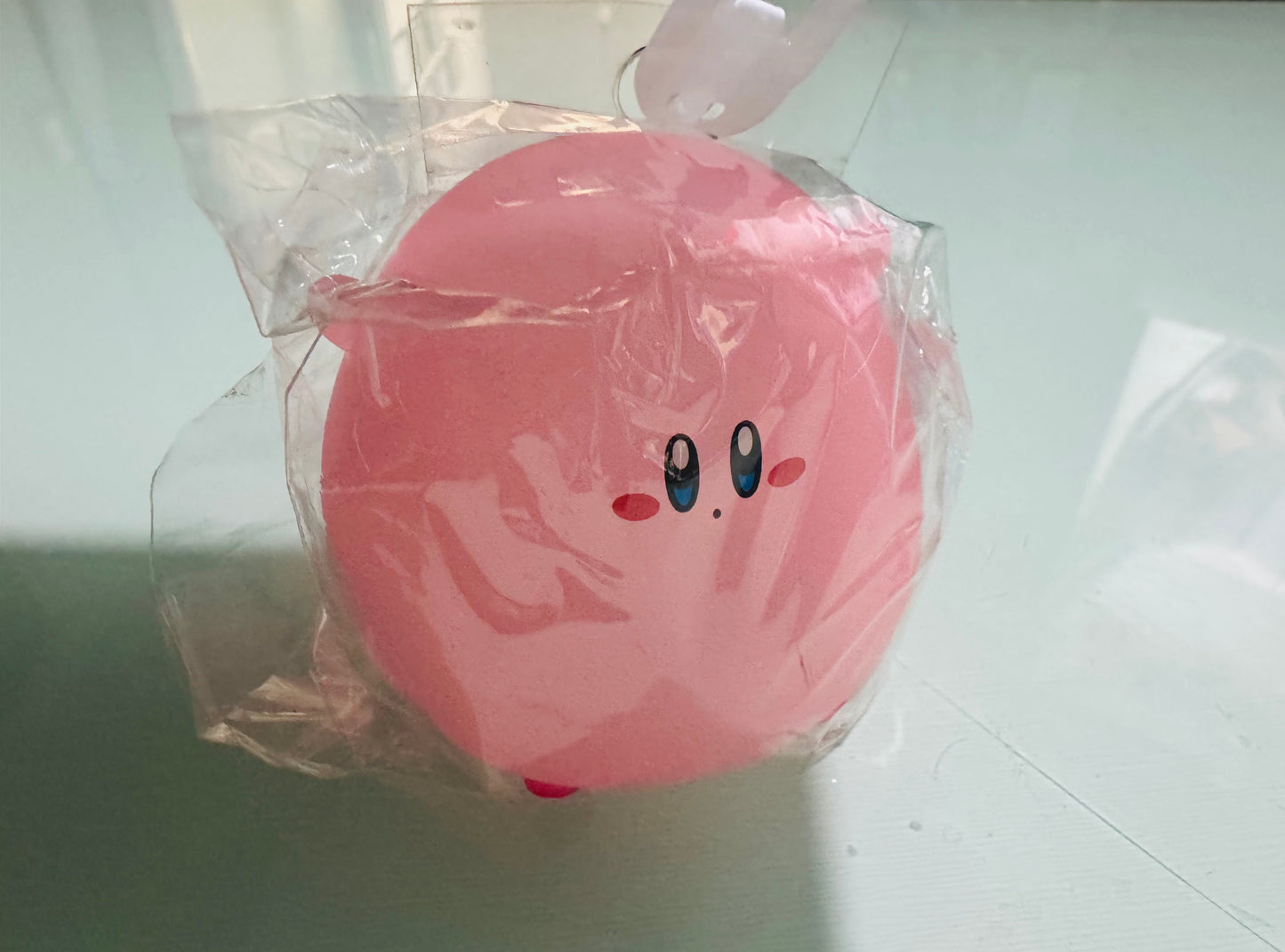 .Geekienda - llavero y figura de kirby (basado en videojuegos, programas infantiles y anime )