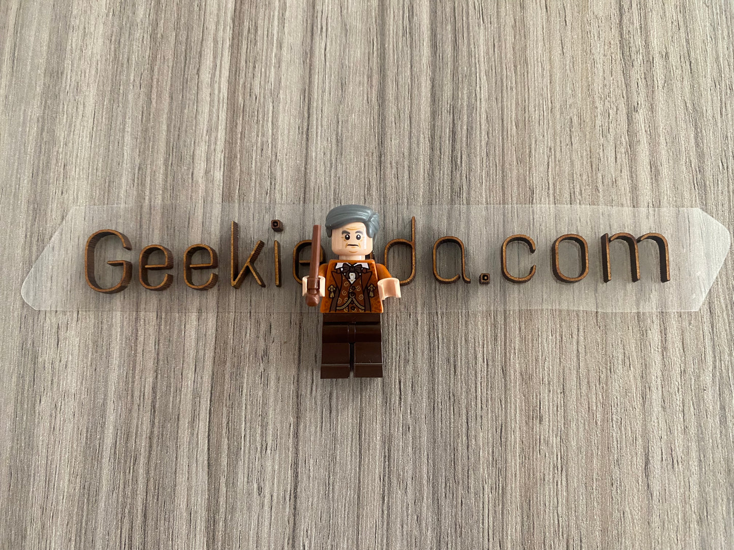 .Geekienda - LEGO Minifigura Horace Slughorn - LEGO Harry potter